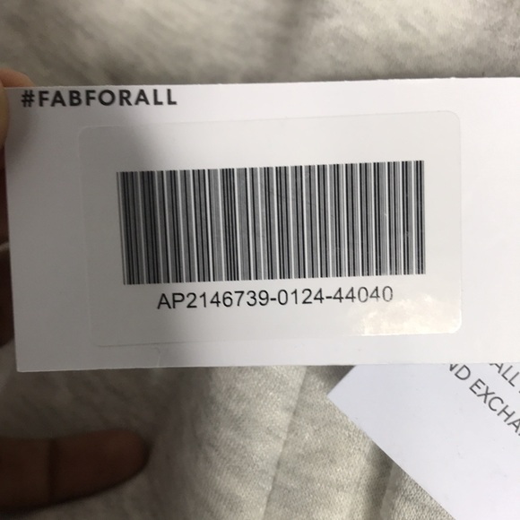 Oversized cream hoodie with scrunched waist detail - Picture 5 of 5